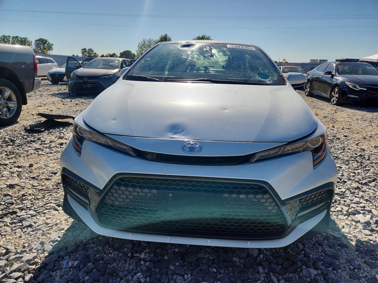 2021 TOYOTA COROLLA SE photo 9