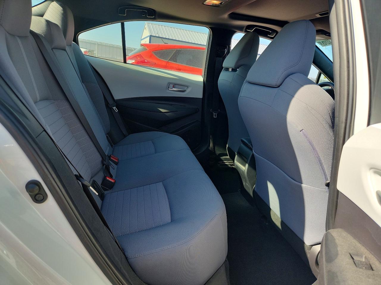 2021 TOYOTA COROLLA SE photo 19