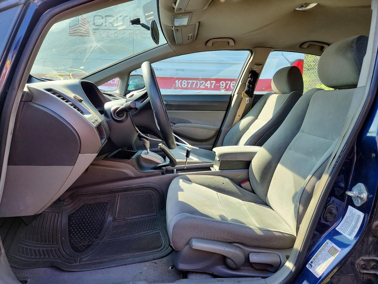 2011 HONDA CIVIC LX photo 13