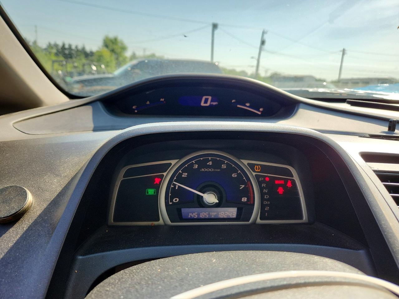 2011 HONDA CIVIC LX photo 17