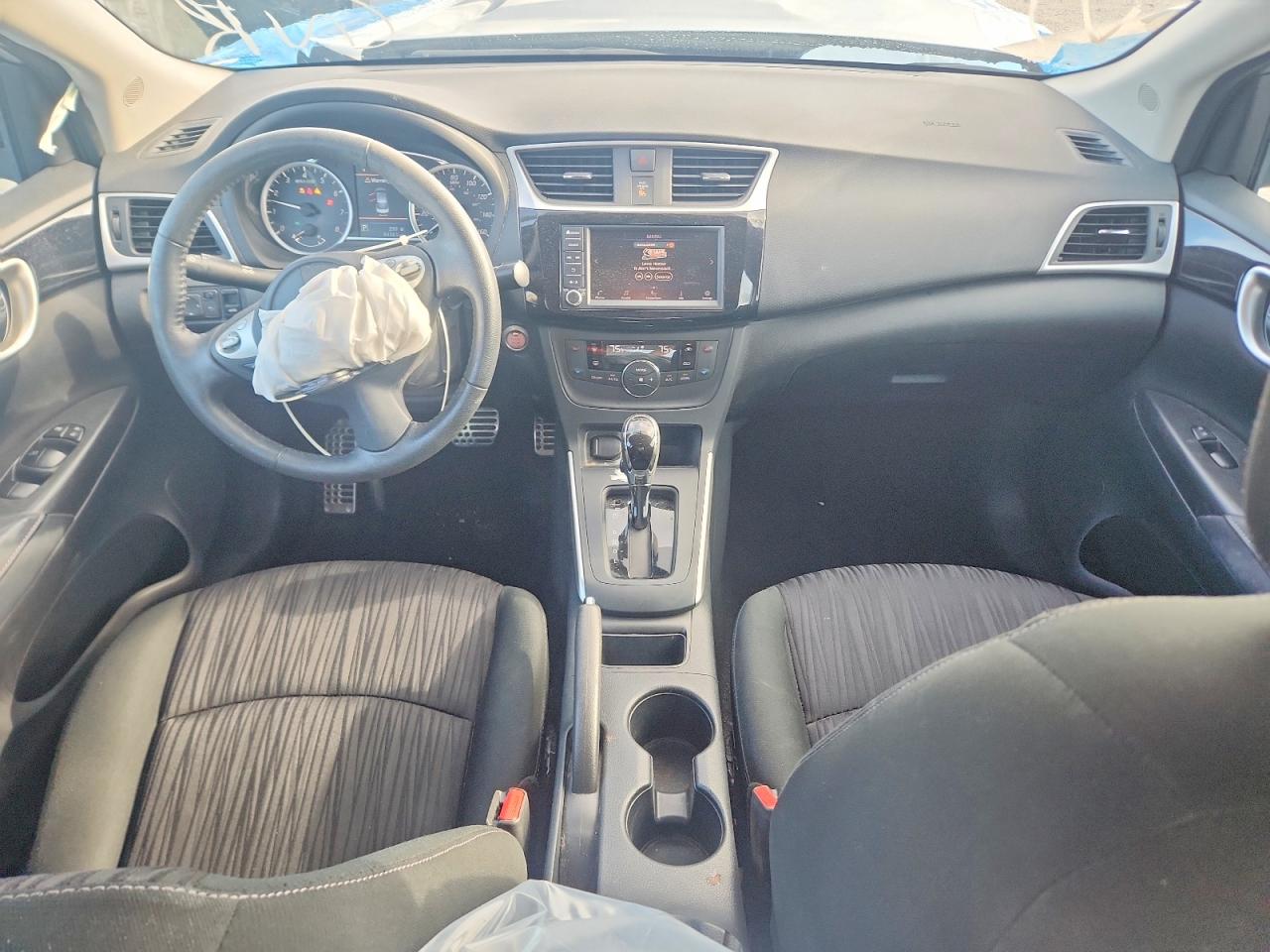2019 NISSAN SENTRA SV photo 22