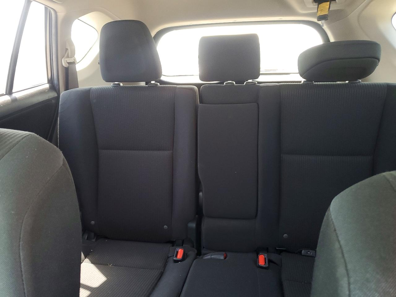 2018 TOYOTA RAV4 LE photo 28