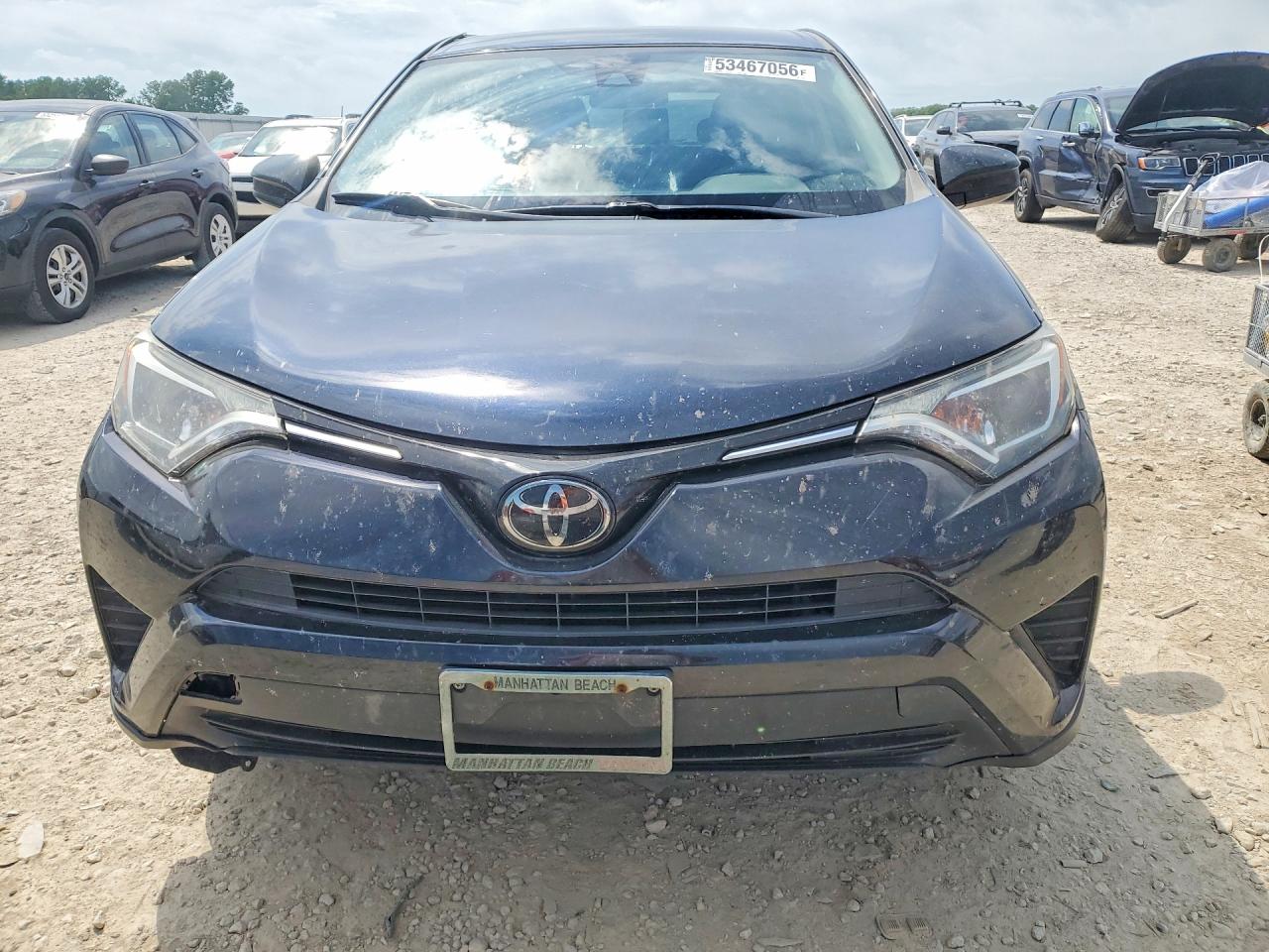 2018 TOYOTA RAV4 LE photo 13