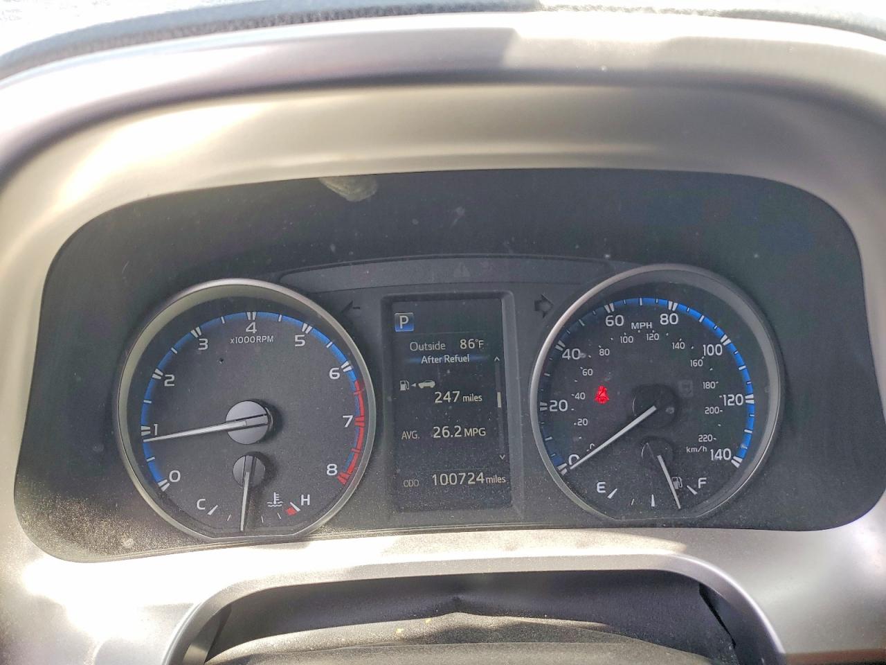 2018 TOYOTA RAV4 LE photo 25