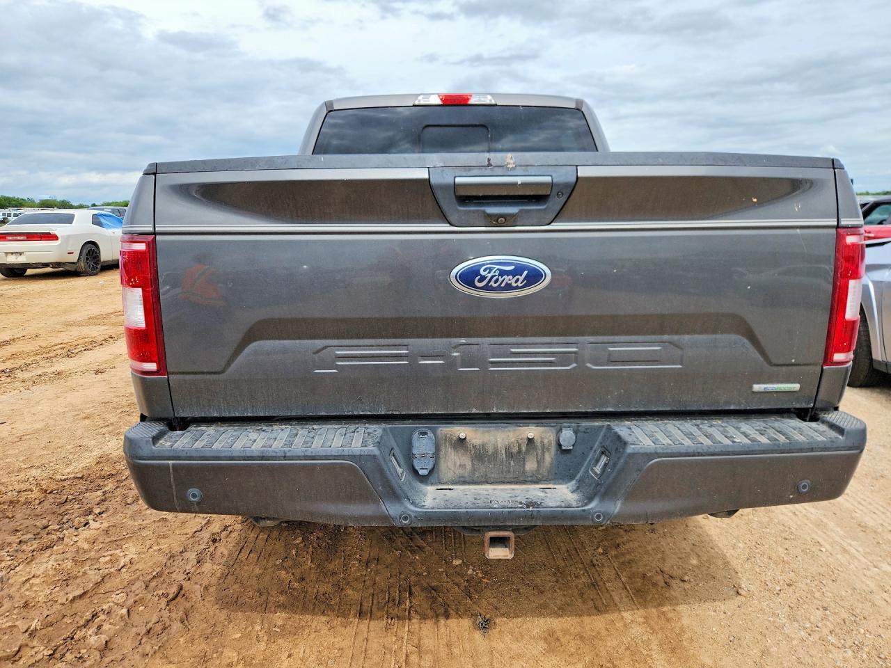 2018 FORD F150 SUPERCREW photo 11