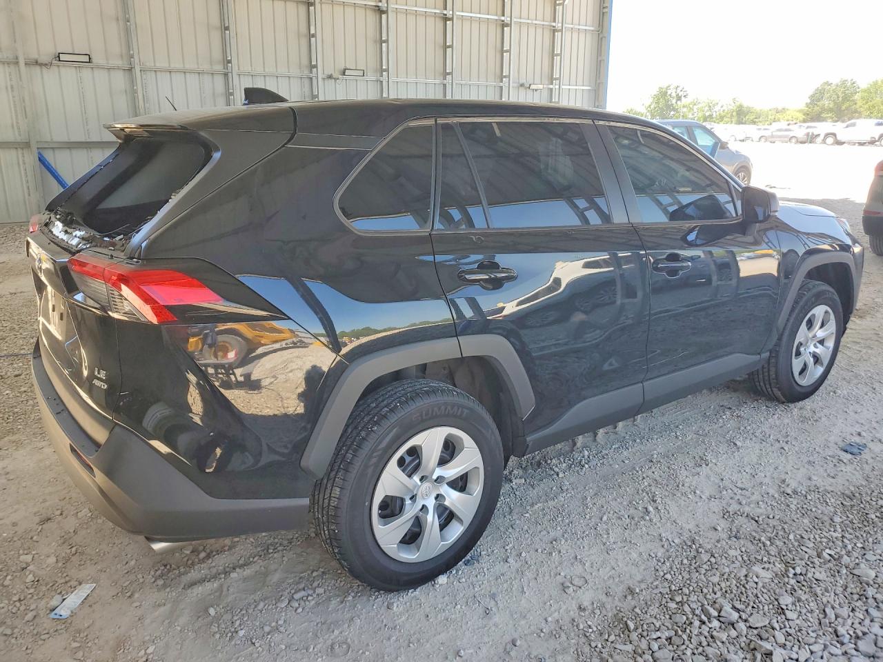 2022 TOYOTA RAV4 LE photo 3