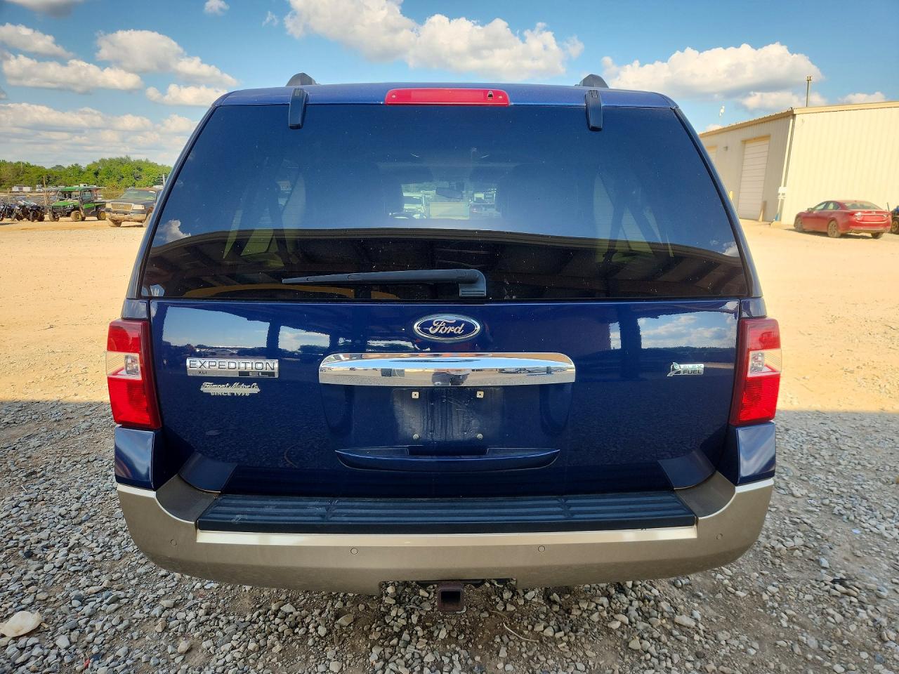 2011 FORD EXPEDITION EL XLT photo 11