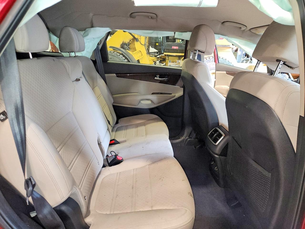 2017 KIA SORENTO LX photo 11