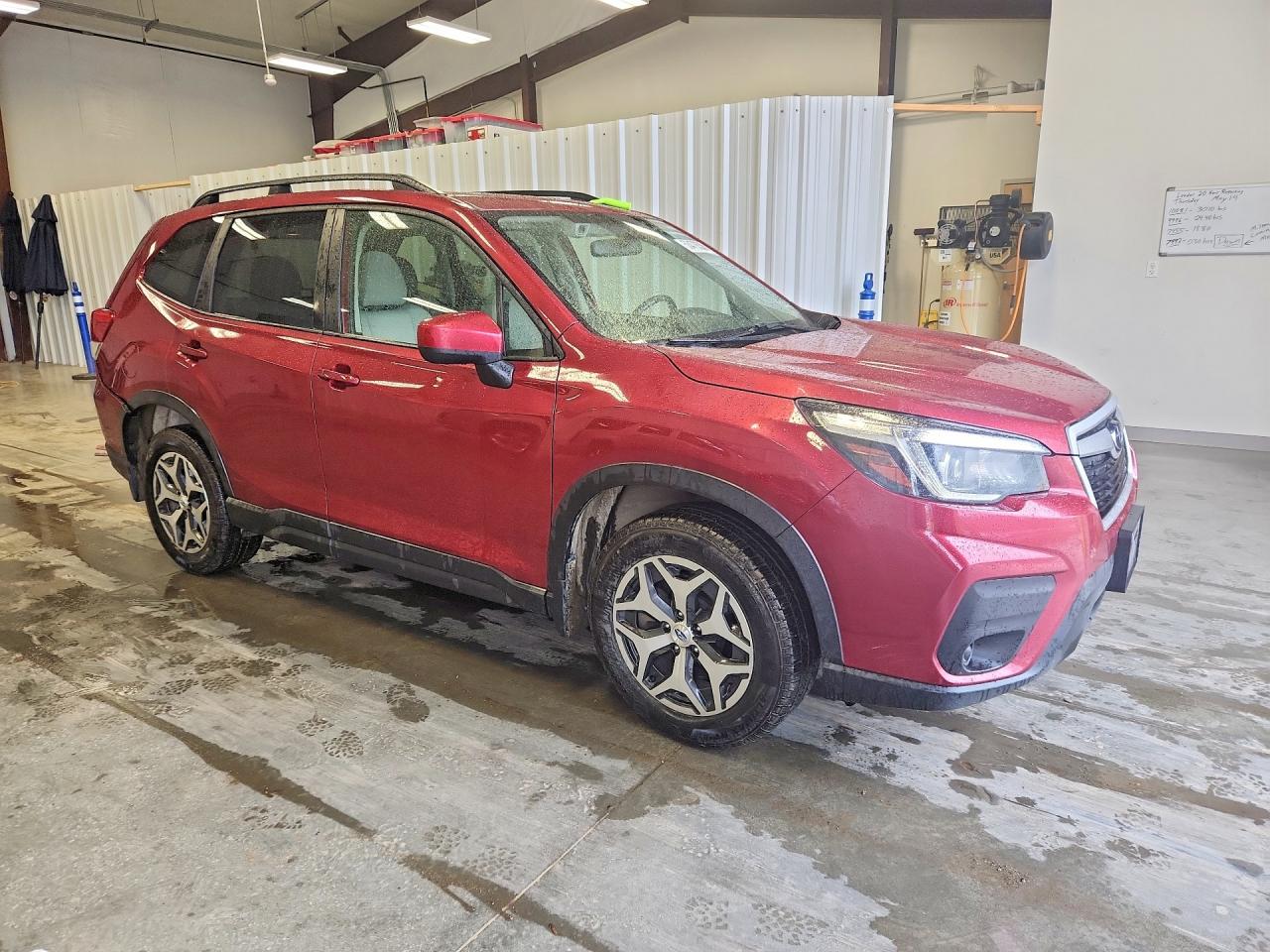 2019 SUBARU FORESTER PREMIUM photo 10