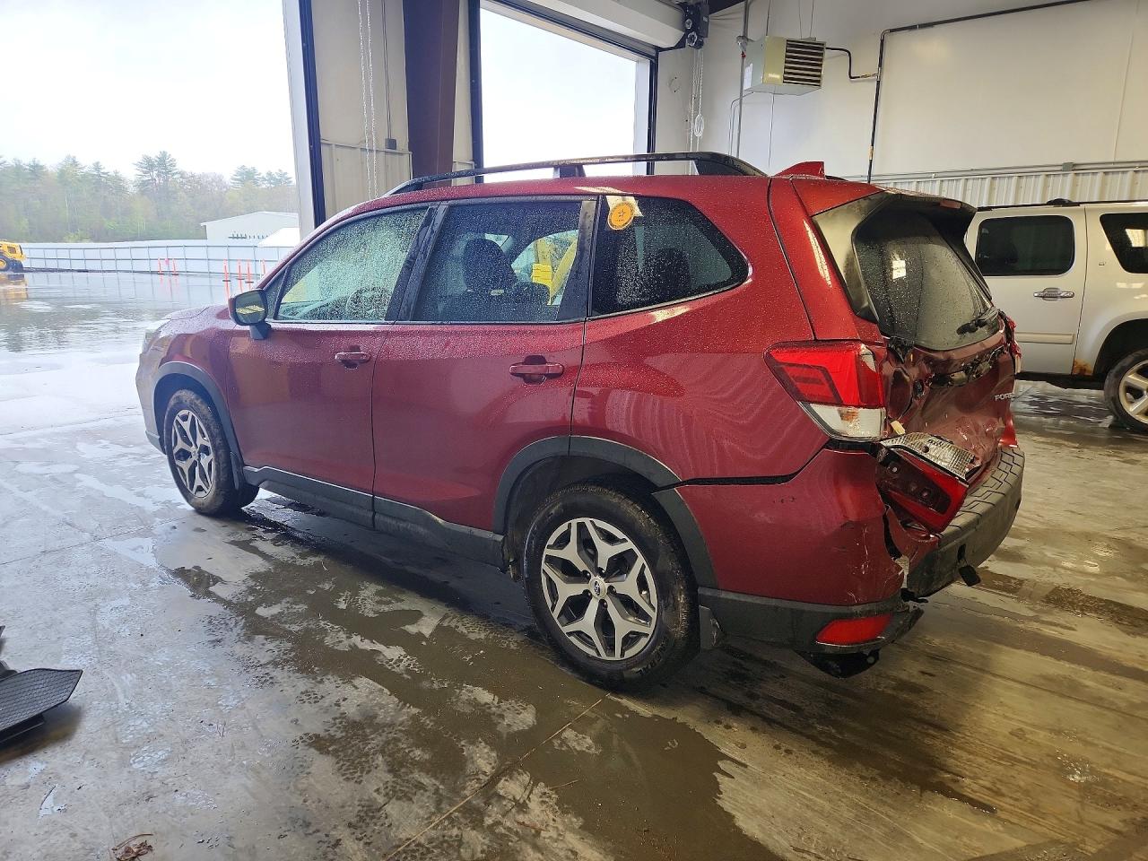 2019 SUBARU FORESTER PREMIUM photo 4