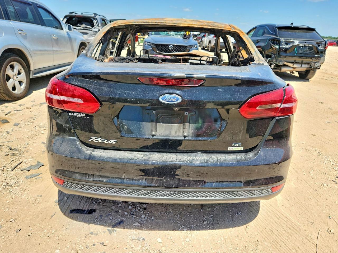 2018 FORD FOCUS SE photo 11