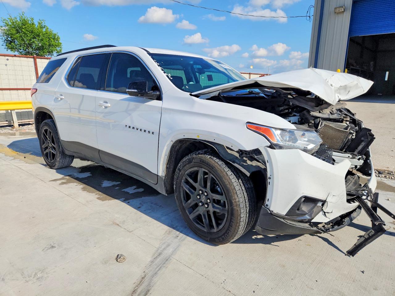 2020 CHEVROLET TRAVERSE LT photo 7
