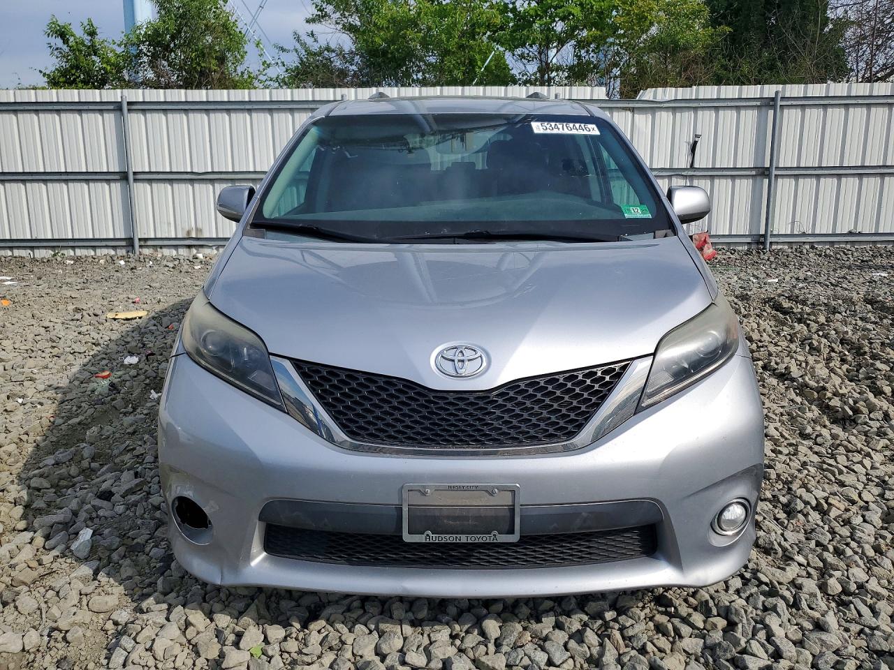 2015 TOYOTA SIENNA SPORT photo 9