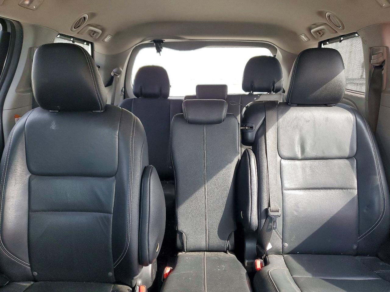 2015 TOYOTA SIENNA SPORT photo 19