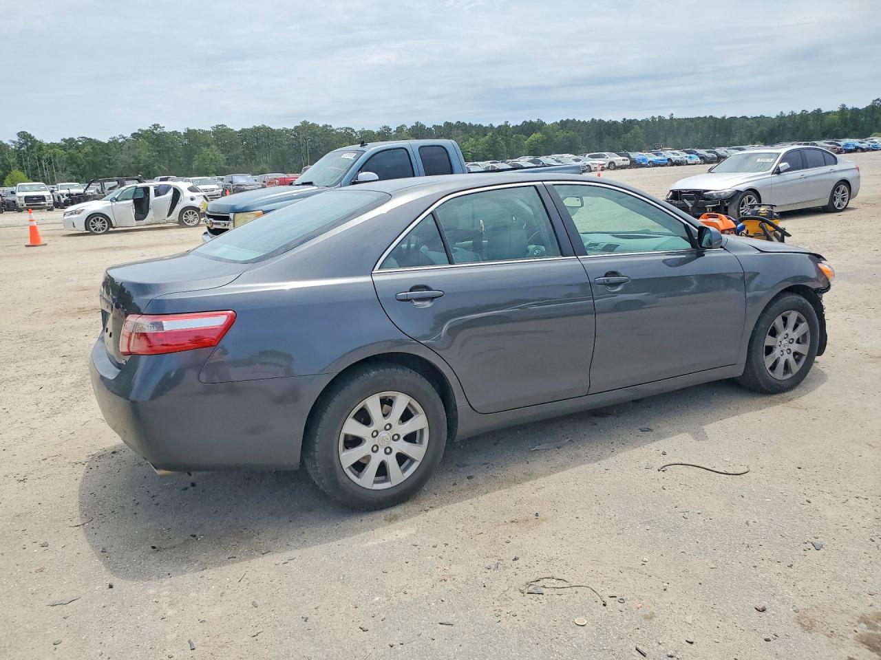 2008 TOYOTA CAMRY XLE V6 photo 5