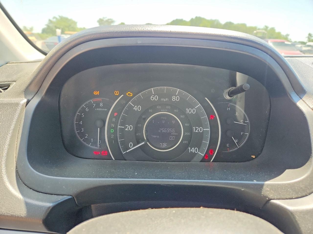 2014 HONDA CR-V LX photo 25