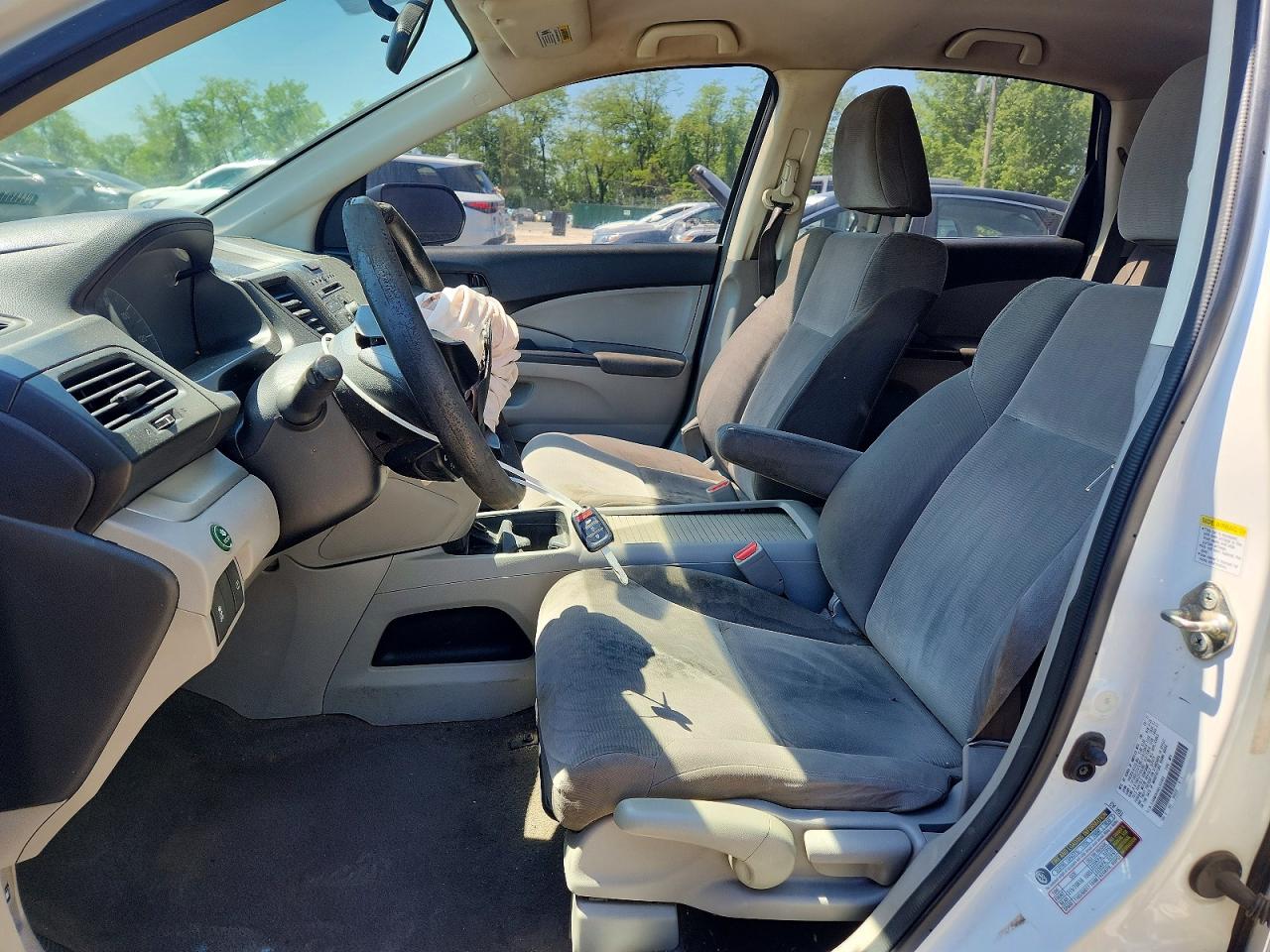 2014 HONDA CR-V LX photo 19