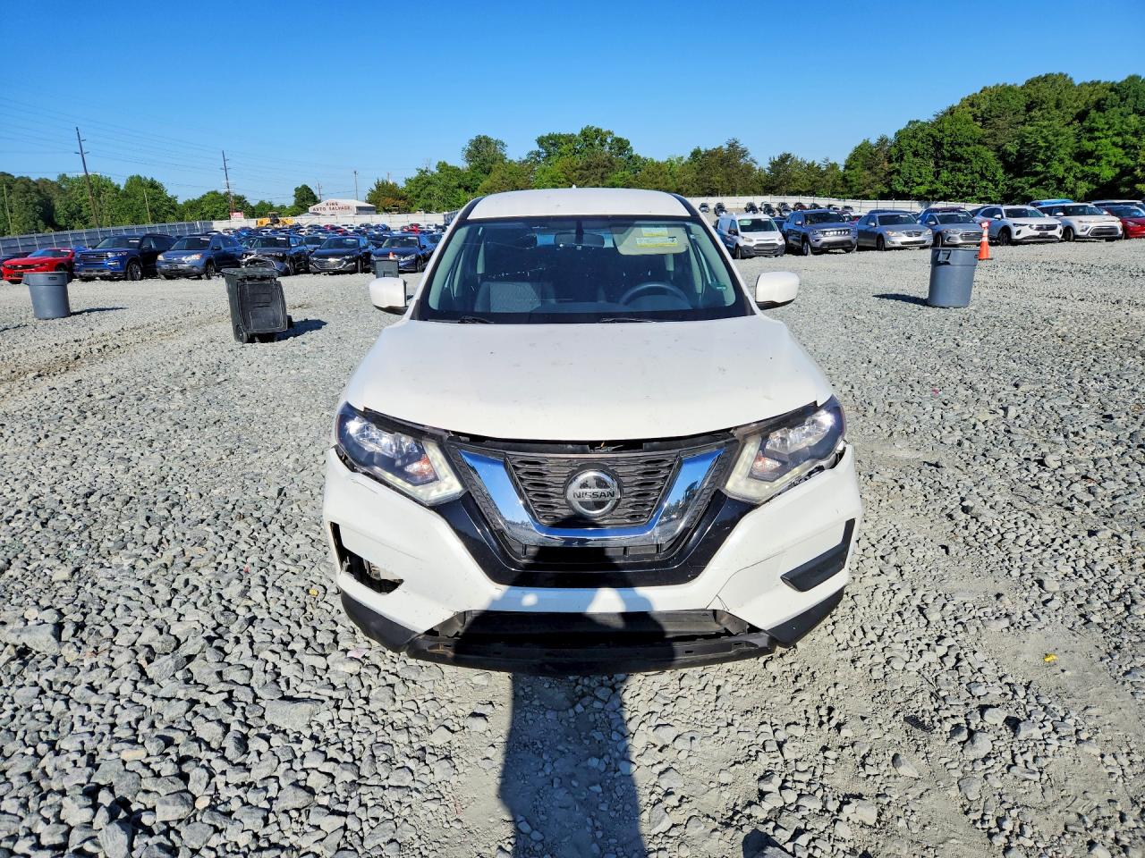 2018 NISSAN ROGUE S photo 9