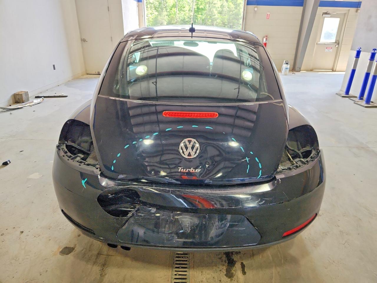 2016 VOLKSWAGEN BEETLE 1.8T photo 6