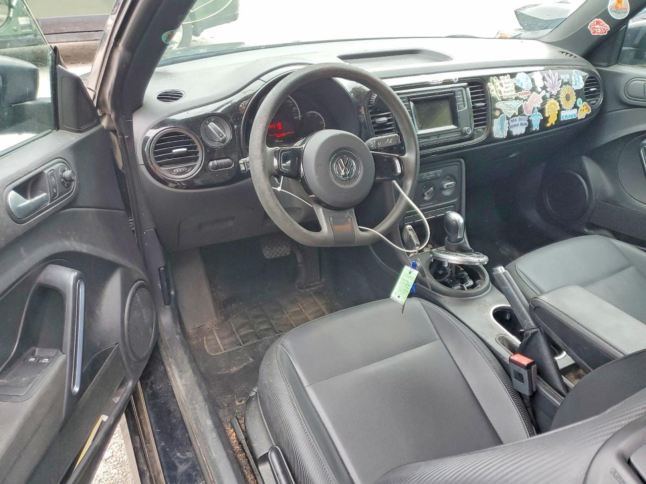 2016 VOLKSWAGEN BEETLE 1.8T photo 8