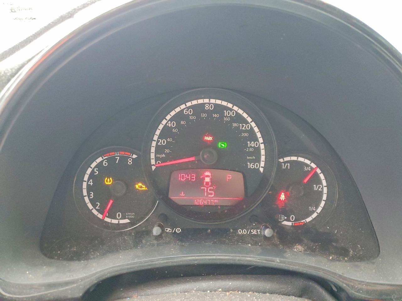 2016 VOLKSWAGEN BEETLE 1.8T photo 9