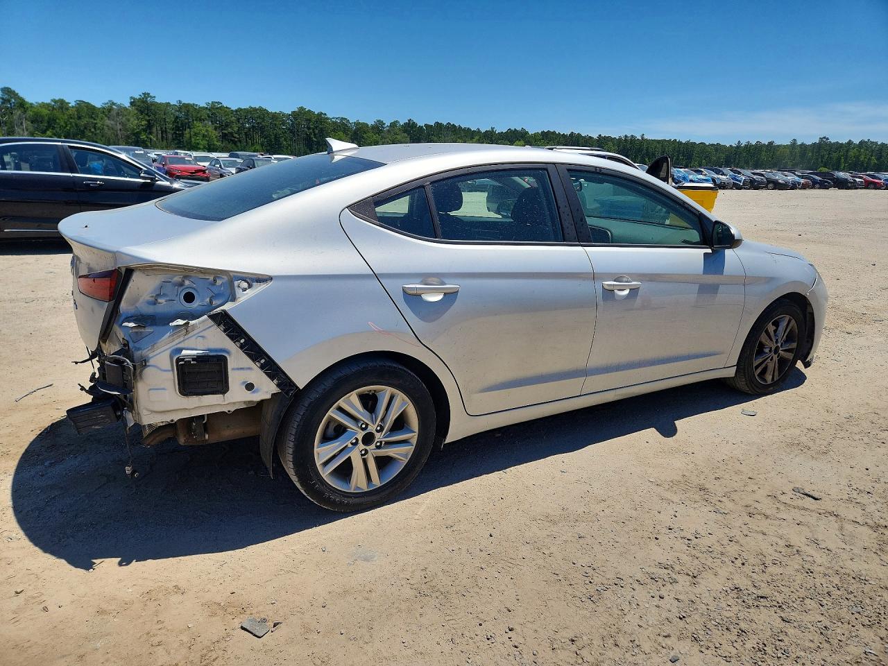 2019 HYUNDAI ELANTRA SEL photo 5