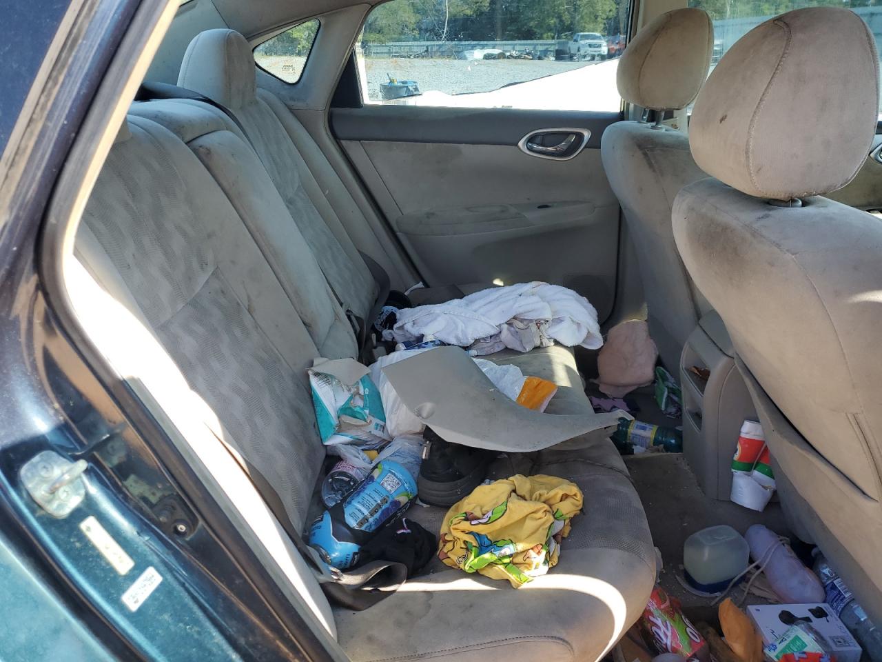 2013 NISSAN SENTRA S photo 28