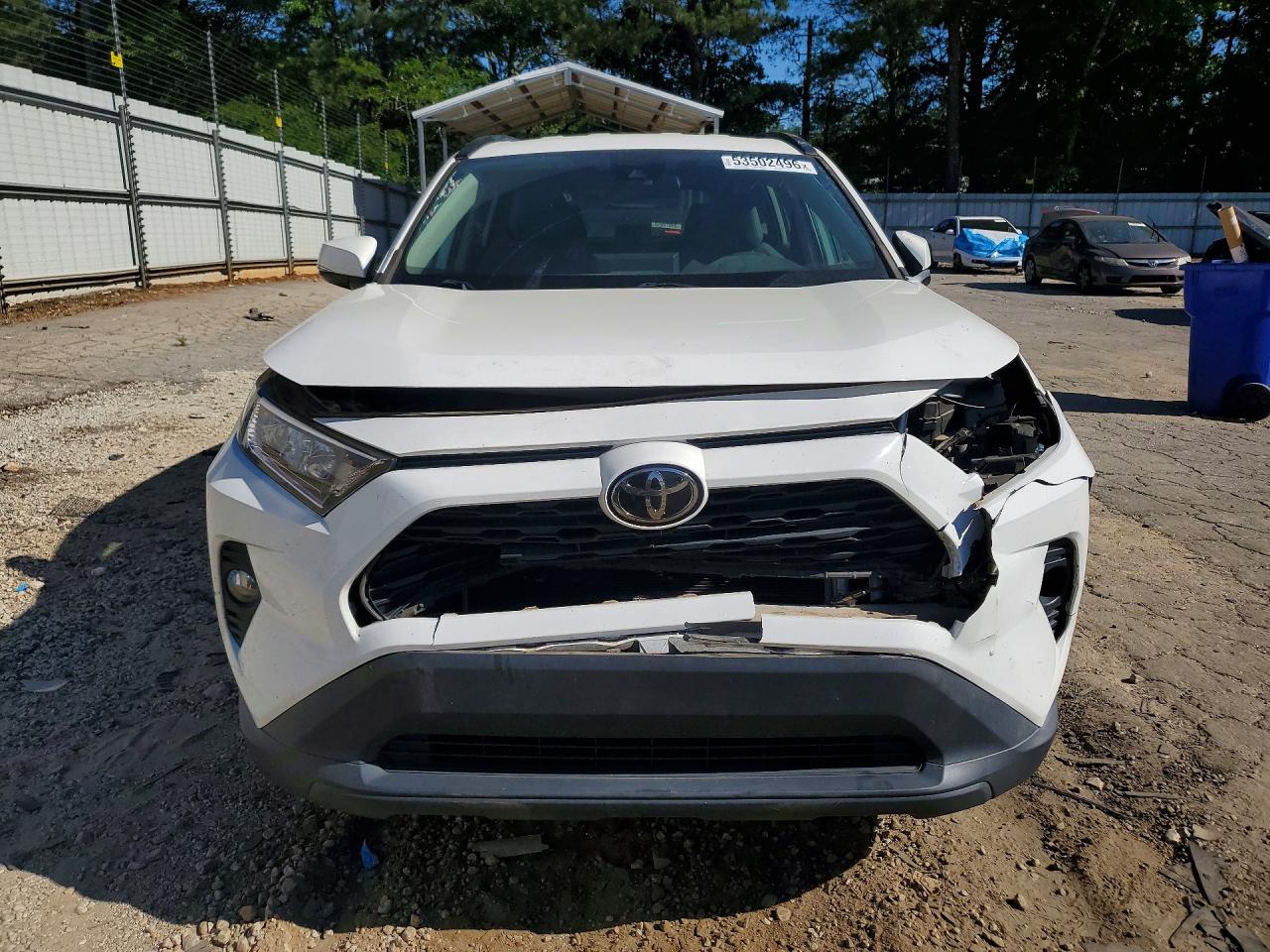 2021 TOYOTA RAV4 XLE photo 13
