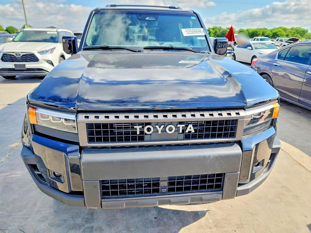 2025 TOYOTA LAND CRUISER BASE photo 9