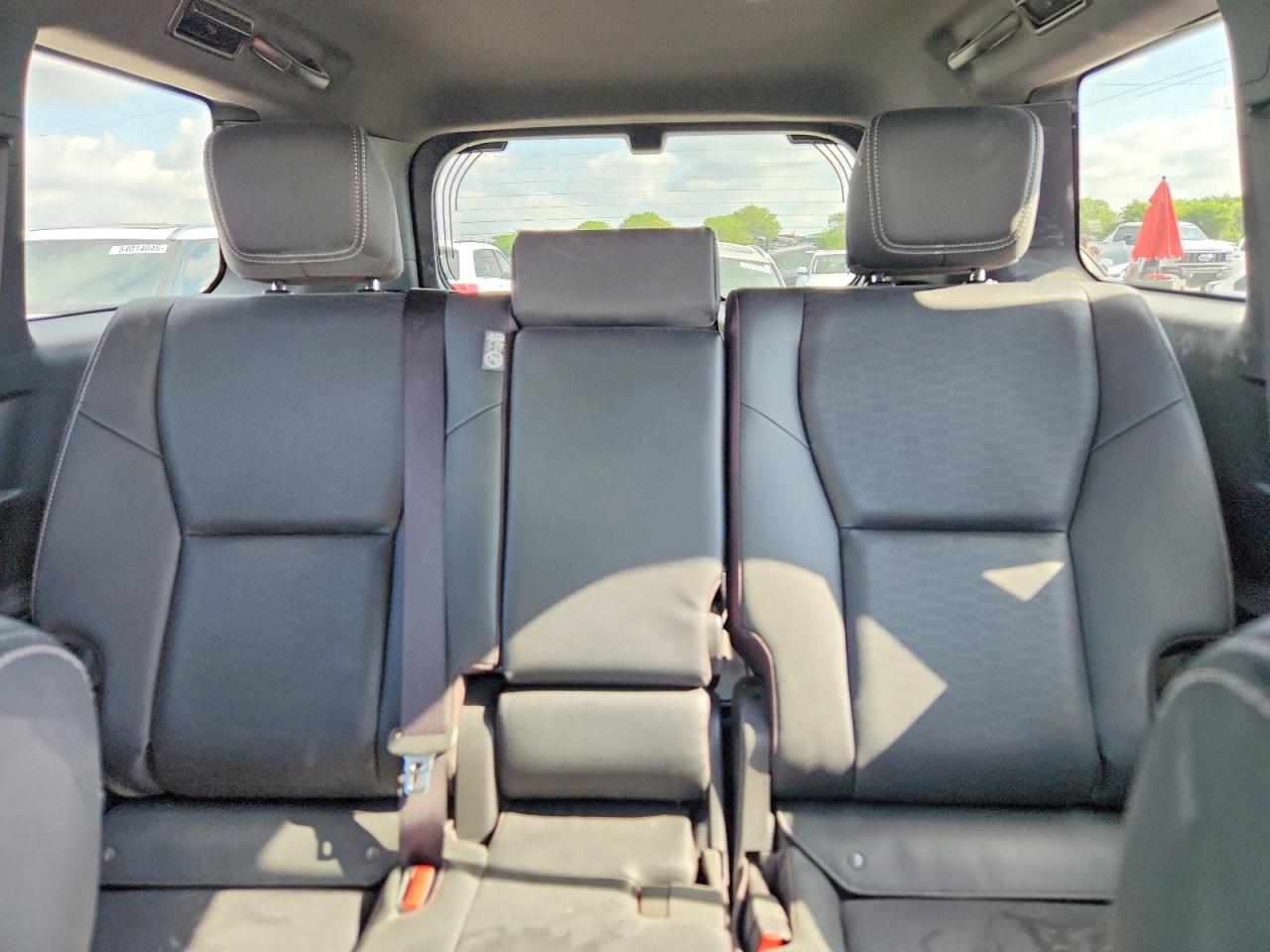 2025 TOYOTA LAND CRUISER BASE photo 19