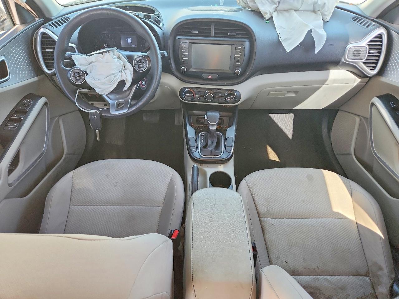 2020 KIA SOUL LX photo 15