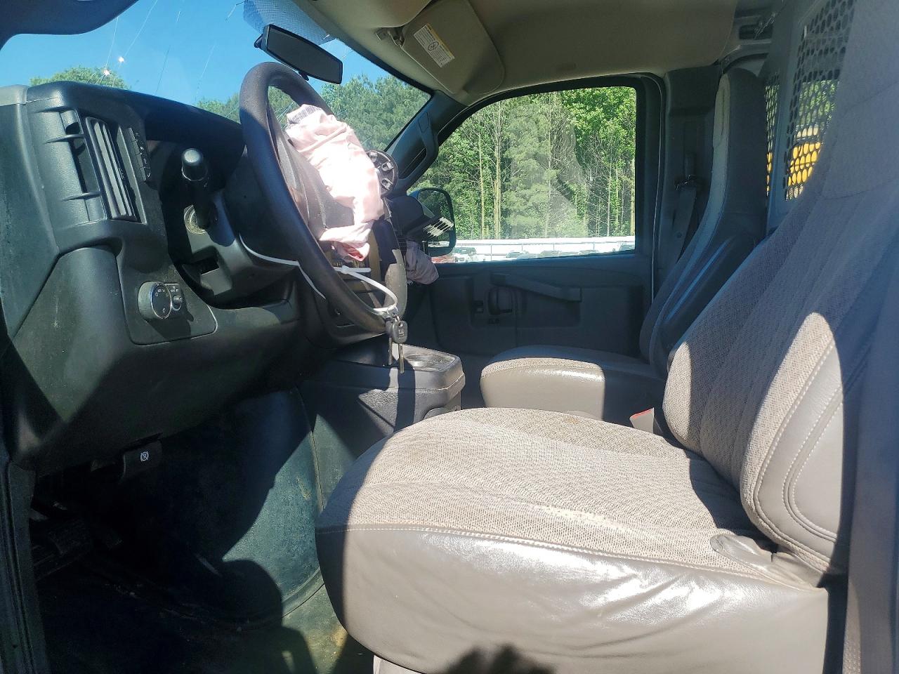 2017 GMC SAVANA 2500 CARGO DELIVERY VAN photo 19