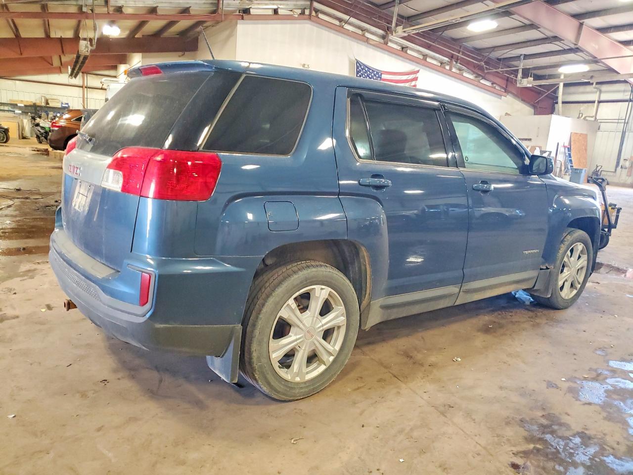 2017 GMC TERRAIN SLE photo 7