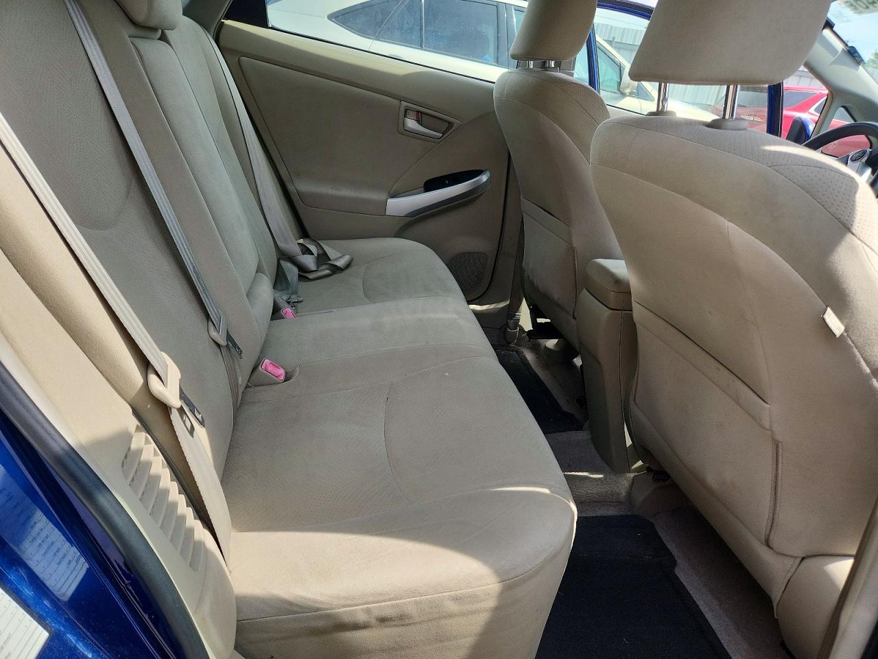 2011 TOYOTA PRIUS TWO photo 10