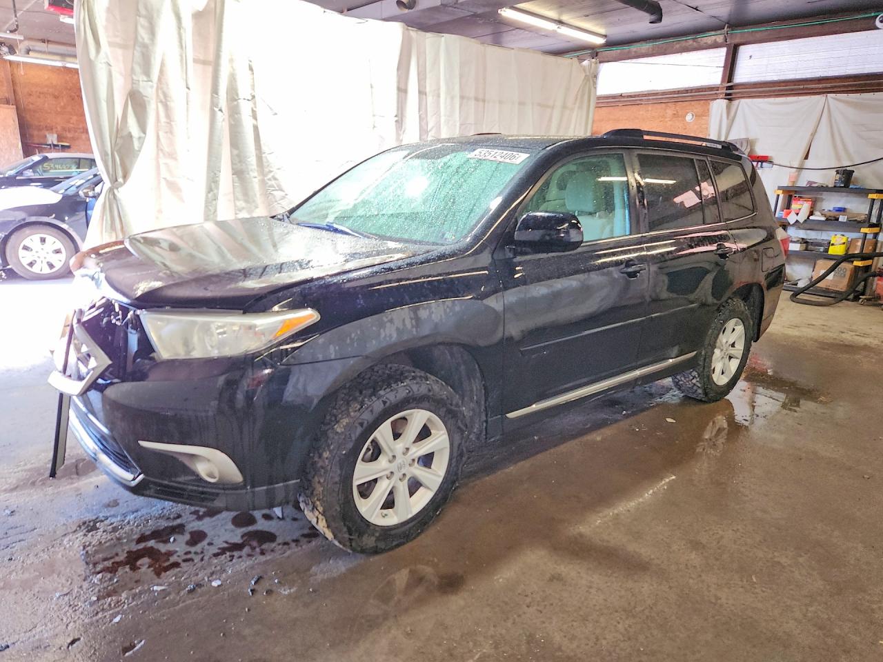 2013 TOYOTA HIGHLANDER