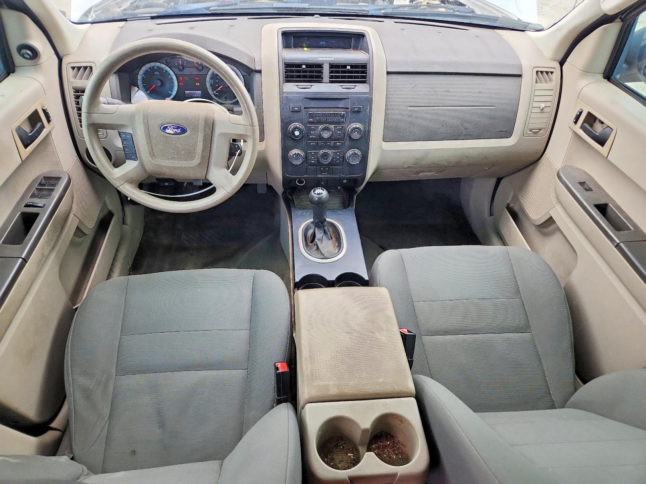 2010 FORD ESCAPE XLS photo 15