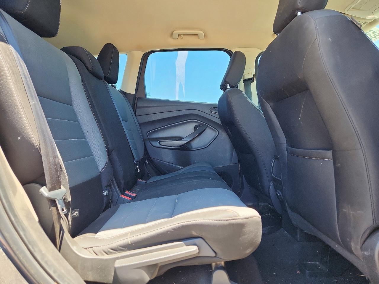 2019 FORD ESCAPE S photo 31