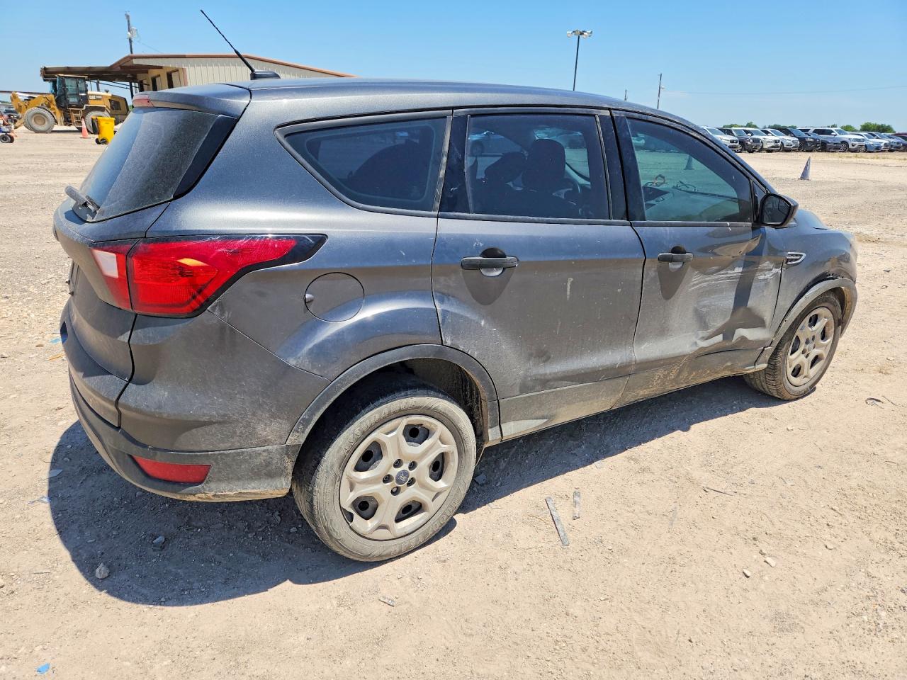2019 FORD ESCAPE S photo 7