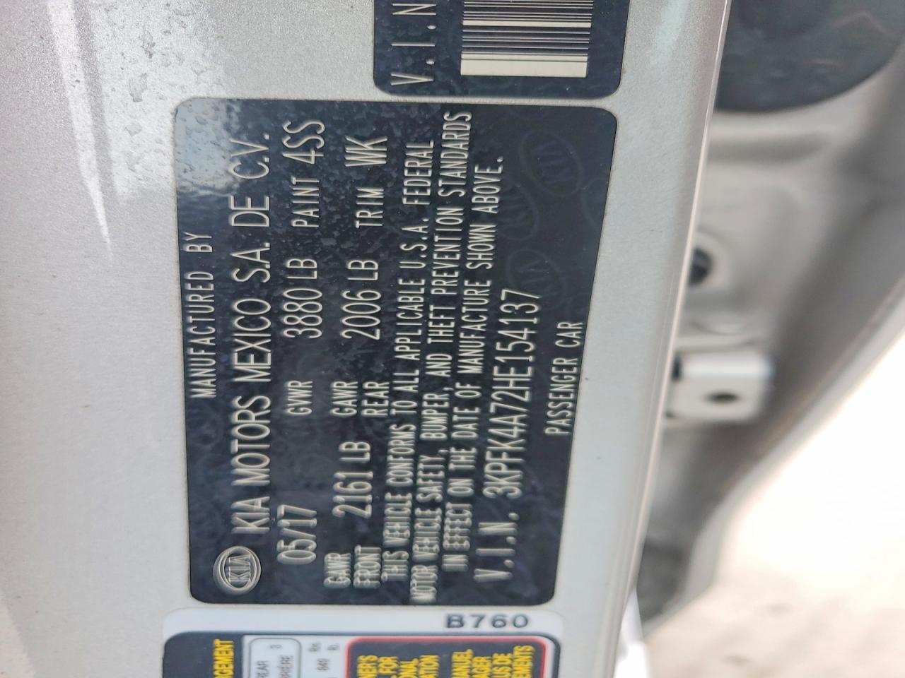 2017 KIA FORTE LX photo 23