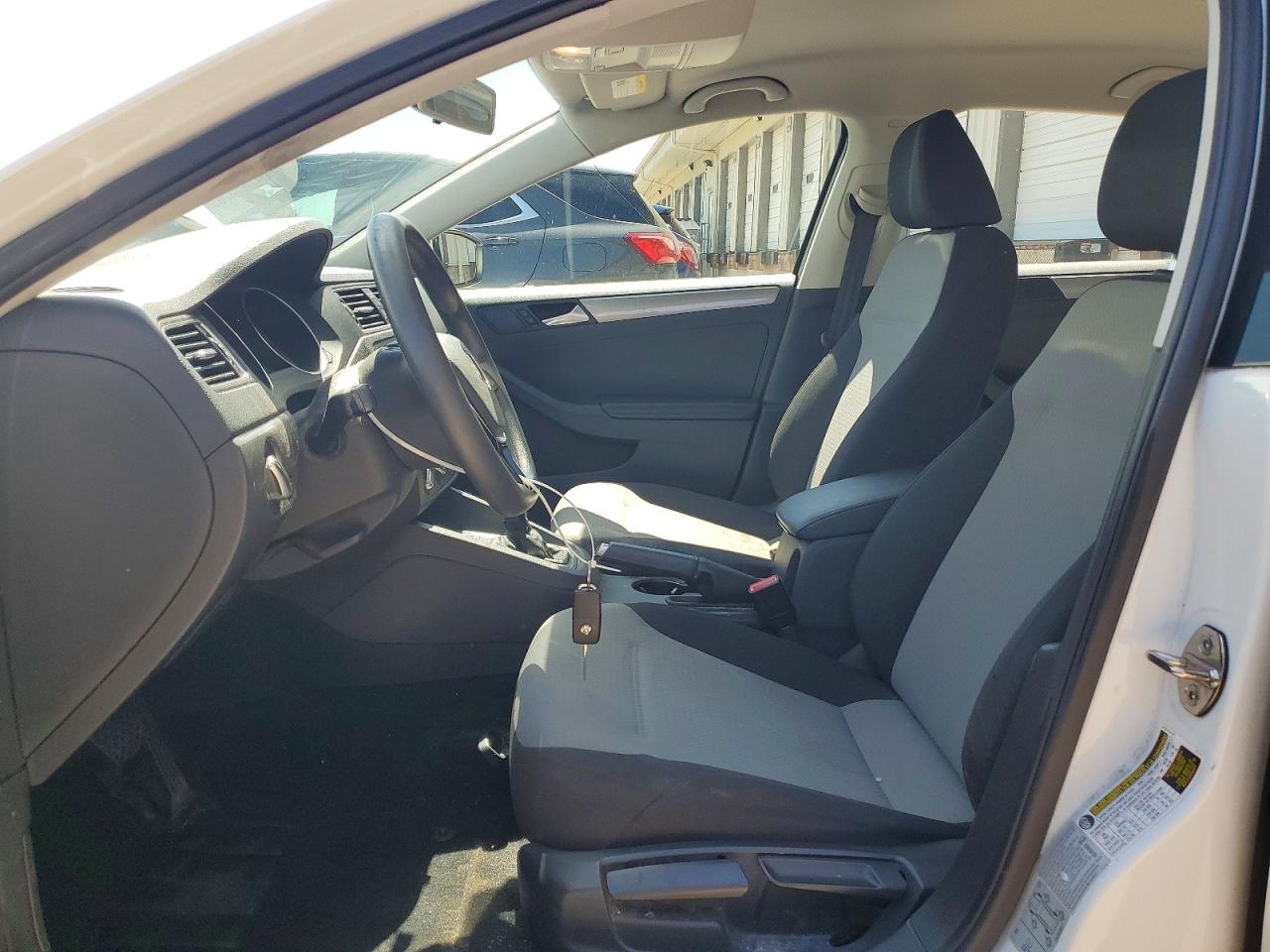 2017 VOLKSWAGEN JETTA S photo 7