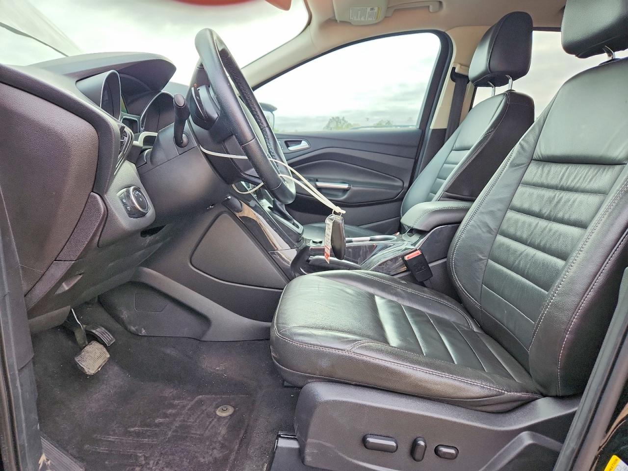 2016 FORD ESCAPE TITANIUM photo 13