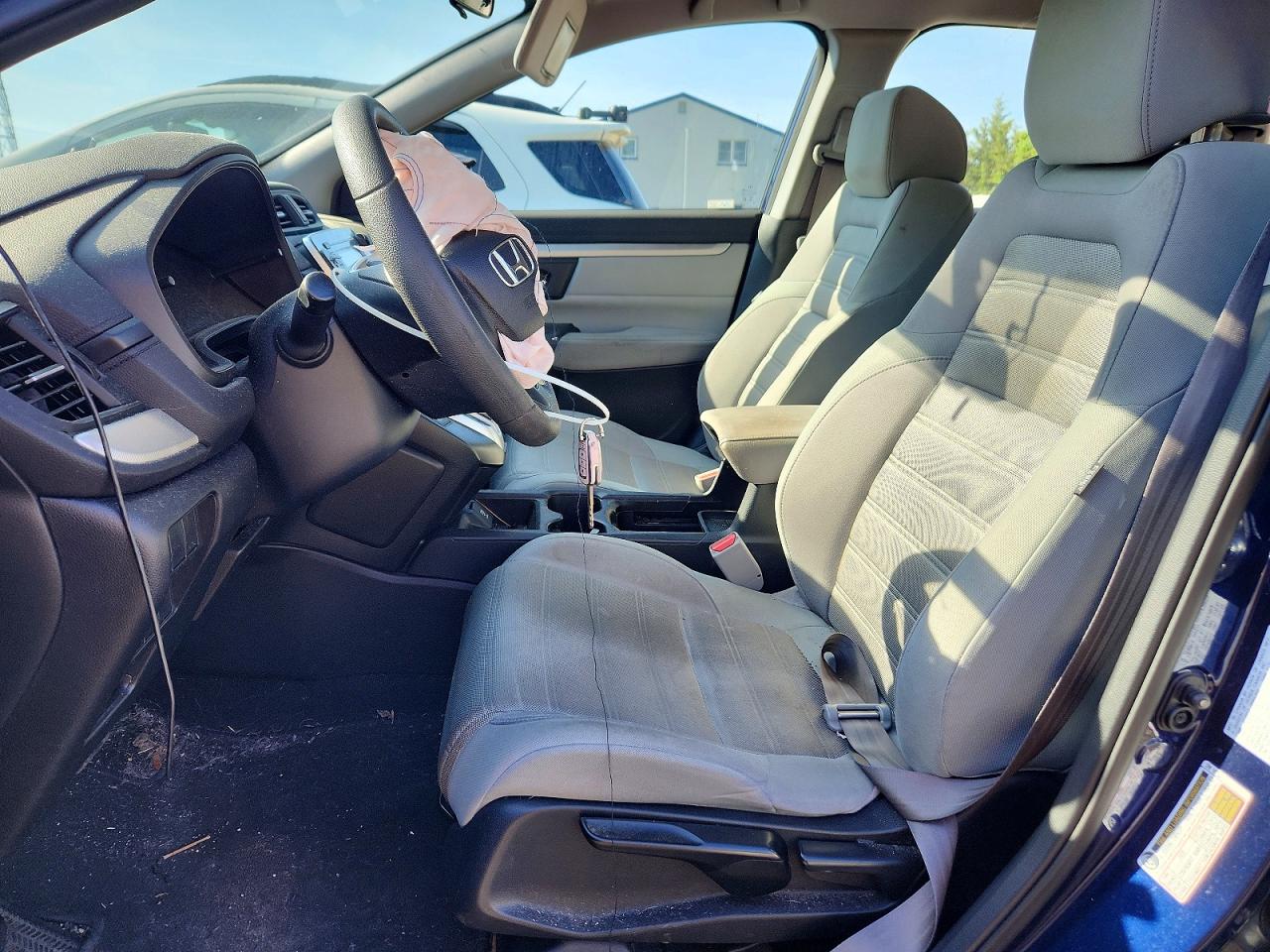 2017 HONDA CR-V LX photo 13