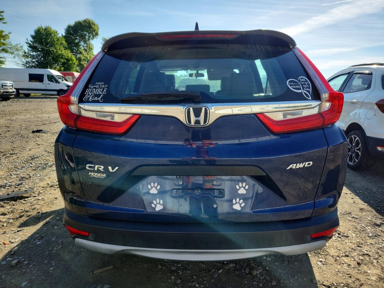 2017 HONDA CR-V LX photo 11