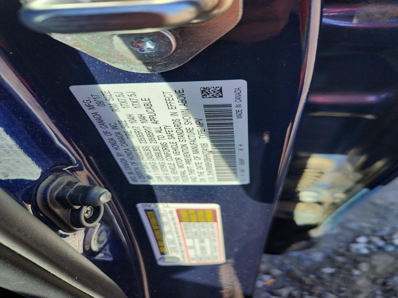 2017 HONDA CR-V LX photo 25
