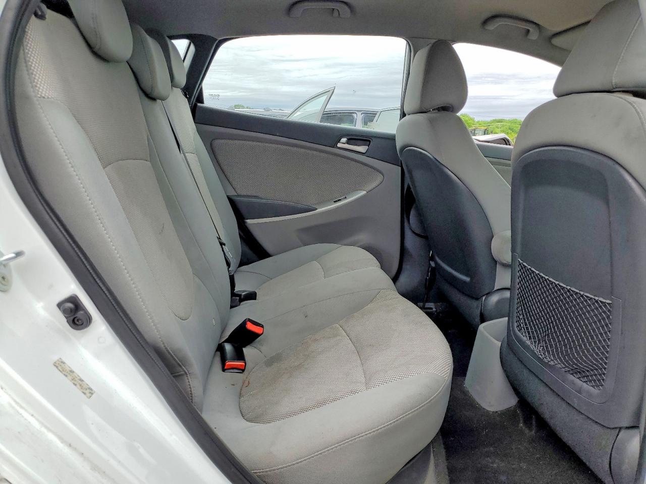 2014 HYUNDAI ACCENT GS photo 28