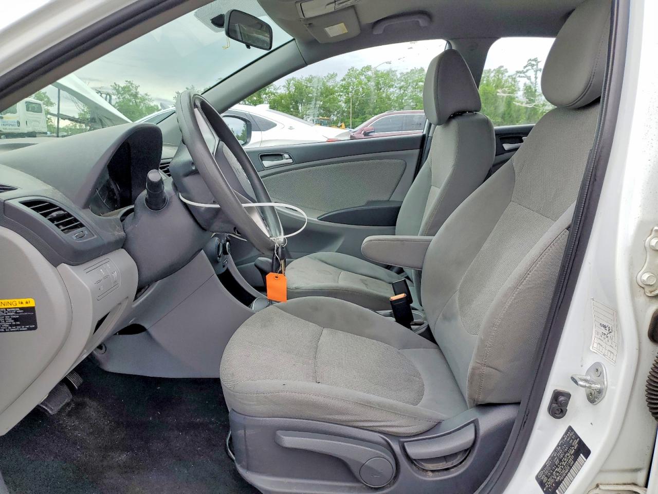 2014 HYUNDAI ACCENT GS photo 19