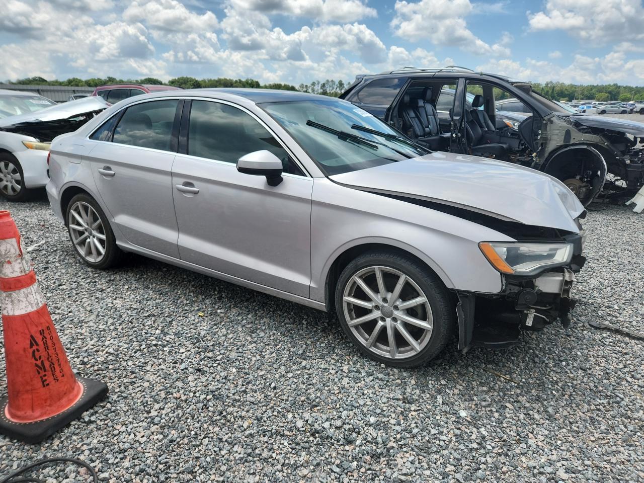 2015 AUDI A3 PREMIUM photo 10