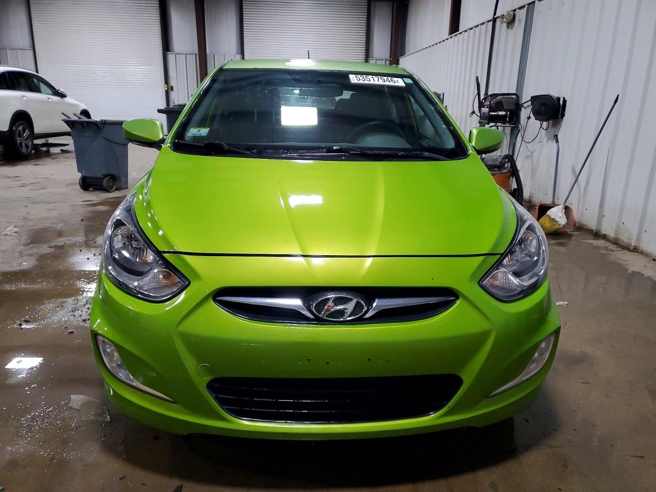 2012 HYUNDAI ACCENT SE photo 13