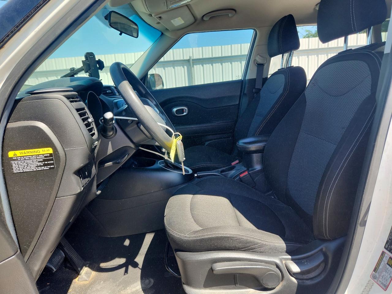 2017 KIA SOUL + photo 19