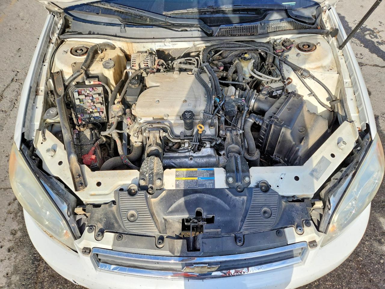 2010 CHEVROLET IMPALA LT photo 21